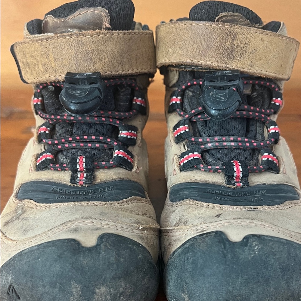 Keen Ridge Flex Waterproof Hiking Boot Kids' Tan and Black Size 10 - Picture 10 of 12